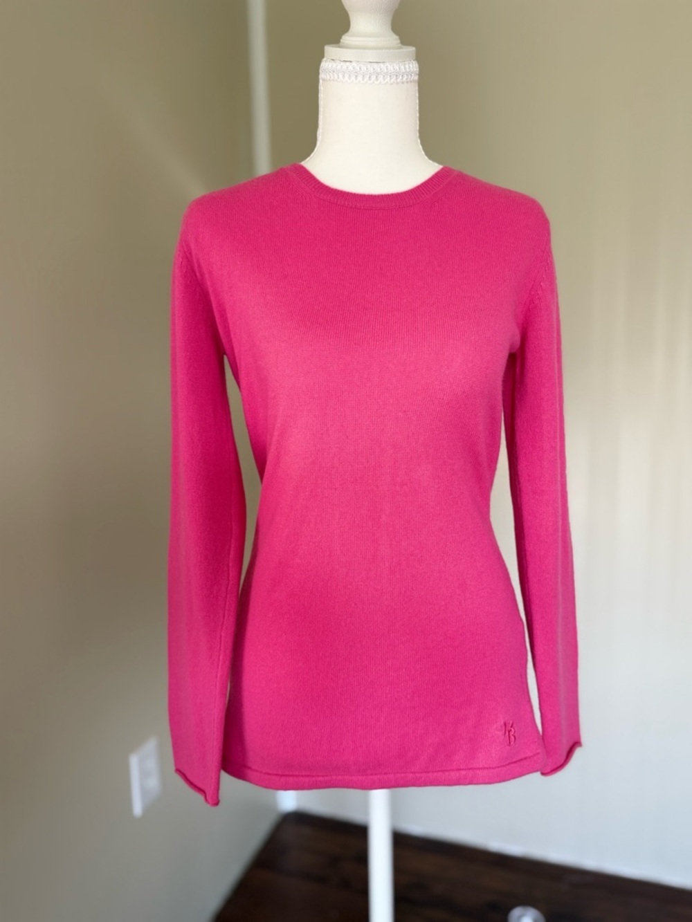 Dooney & Bourke Pink Long Sleeve Knit Sweater Top 100% Cashmere DB Embroidered